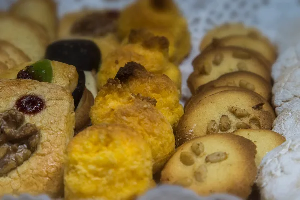 Pastas de té, pastas de piñones y pastas de coco
